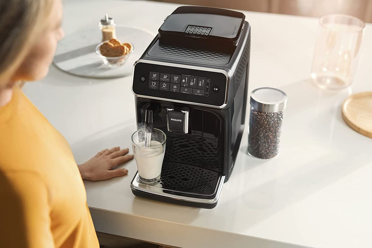 PHILIPS 2200 Series Fully Automatic Espresso Machine, Classic Milk Frother,  2 Coffee Varieties, Intuitive Touch Display, 100% Ceramic Grinder