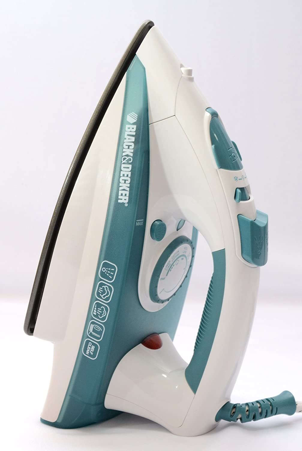 Black+Decker 1750W Vertical Steam Iron with Self Clean, Green