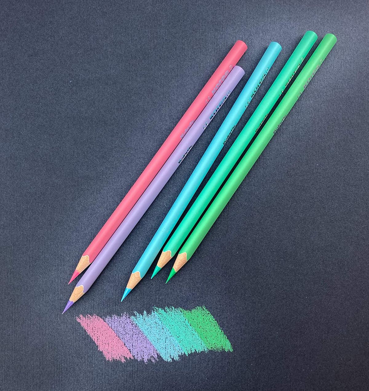Giant Crayon – ephemera: invitations, stationery