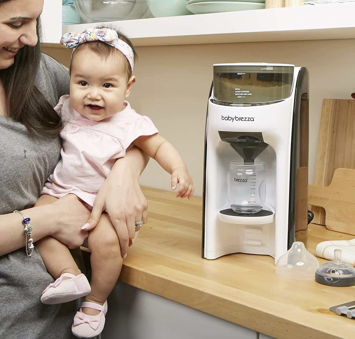 Baby Brezza Formula Pro Advanced - Black | Instant and Automatic Baby  Bottle Maker | Mix and Heat Formula at The Push of a Button